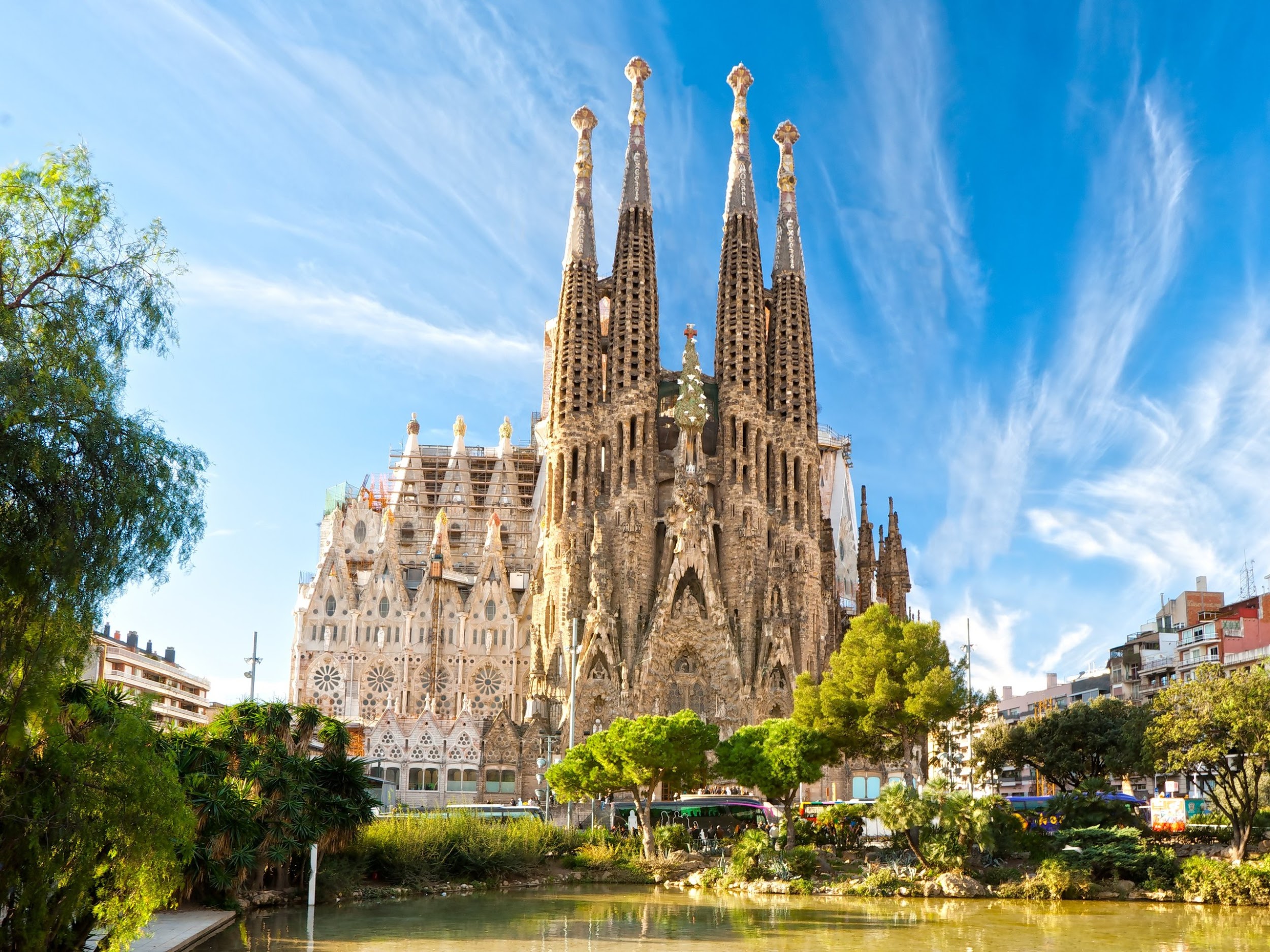 6. Vương cung thánh đường Sagrada Família